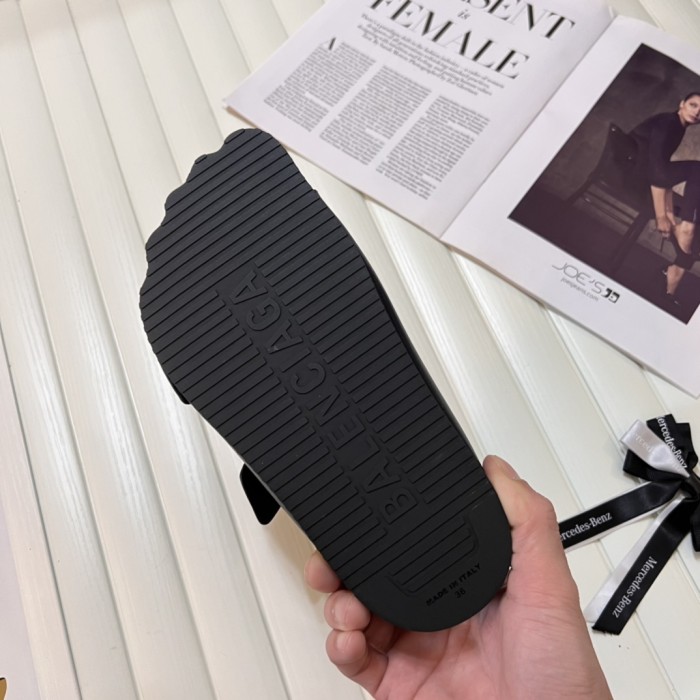 Women flat slipper shoes, size 35-40, SS60-303-306