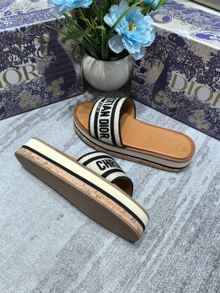 Women flat slipper shoes,  size 35-42, SS50-108-111