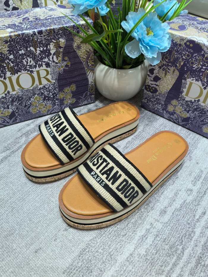 Women flat slipper shoes,  size 35-42, SS50-108-111