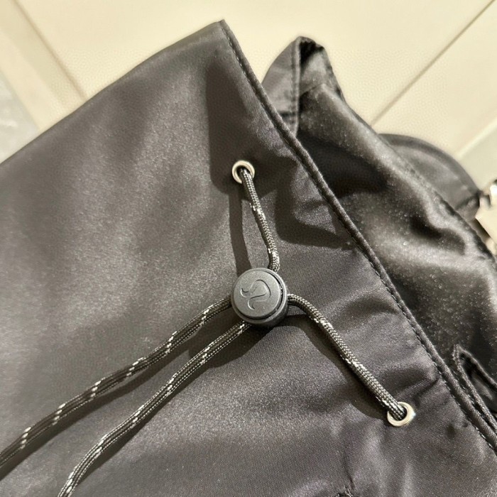 Drawstring backpack bag  ,size 30x12x30cm,no box,  B50-7