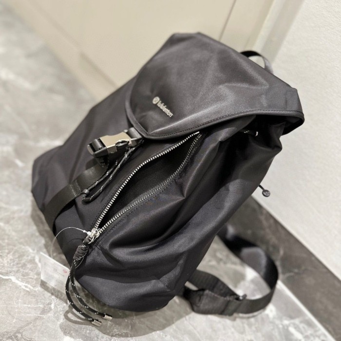 Drawstring backpack bag  ,size 30x12x30cm,no box,  B50-7