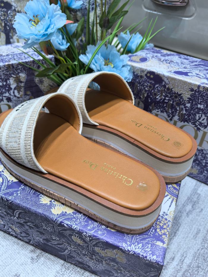Women flat slipper shoes,  size 35-42, SS50-108-111