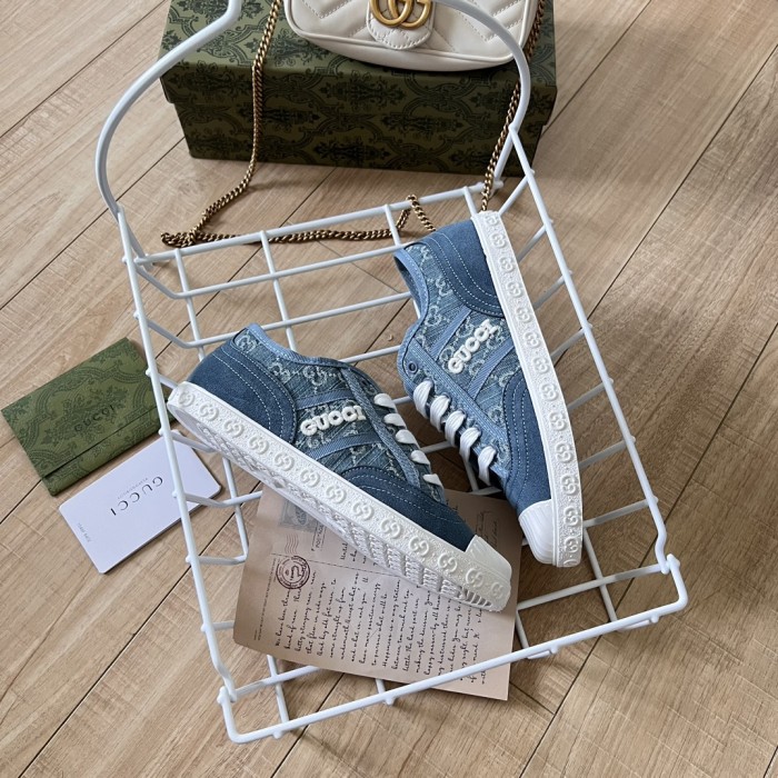 Women runner sneaker shoes, size 35-40, SS60-362-373