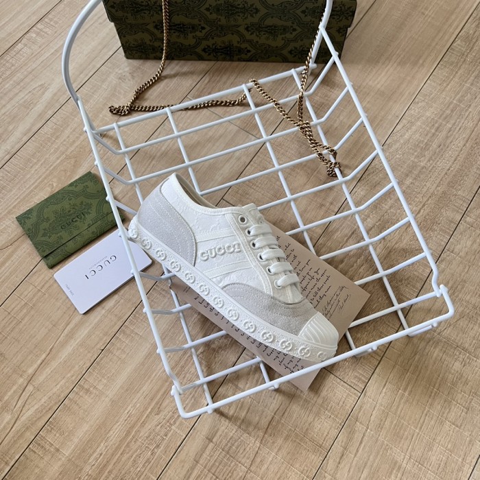 Women runner sneaker shoes, size 35-40, SS60-362-373