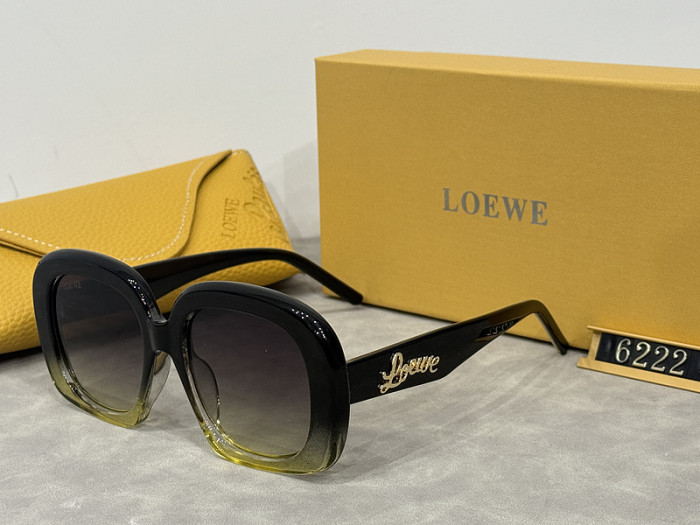 Blue light blocking sunglasses with the box and case ,G25-935-940