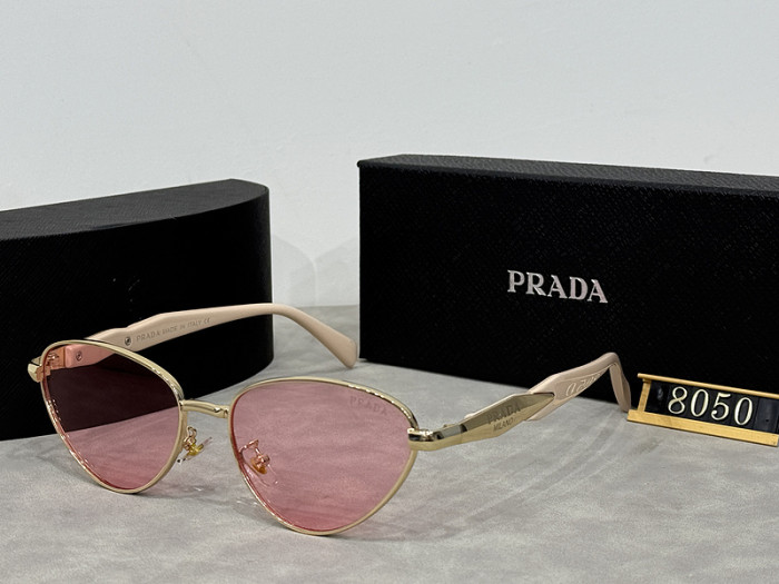 Blue light blocking sunglasses with the box and case ,G25-903-908