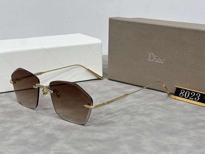 Blue light blocking sunglasses with the box and case ,G25-930-934