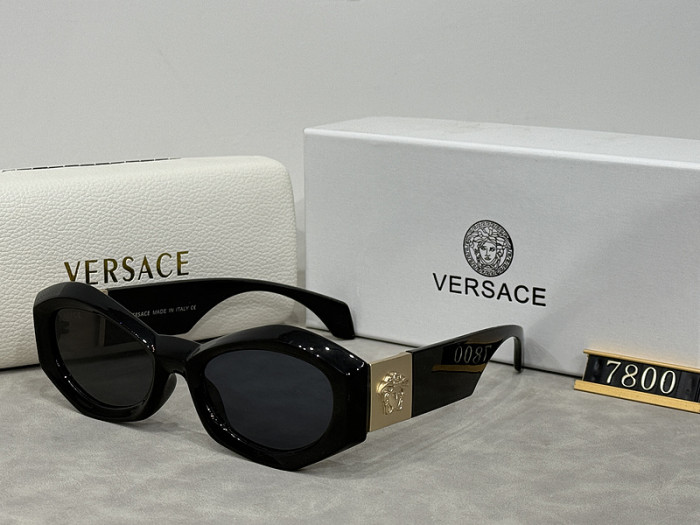Blue light blocking sunglasses with the box and case ,G25-909-913