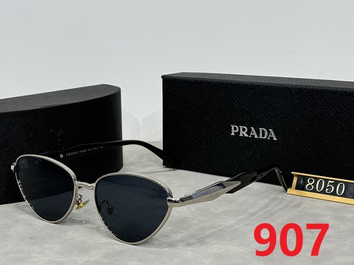 Blue light blocking sunglasses with the box and case ,G25-903-908