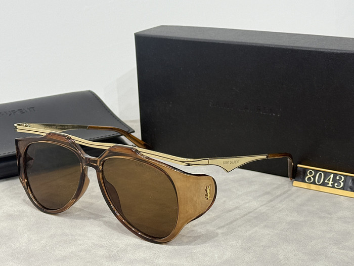 Blue light blocking sunglasses with the box and case ,G25-941-945