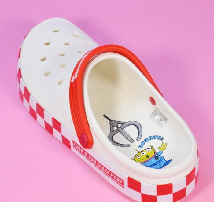 Non-slip Beach shoes Travel casual family shoes for men women, no box, SS25-80