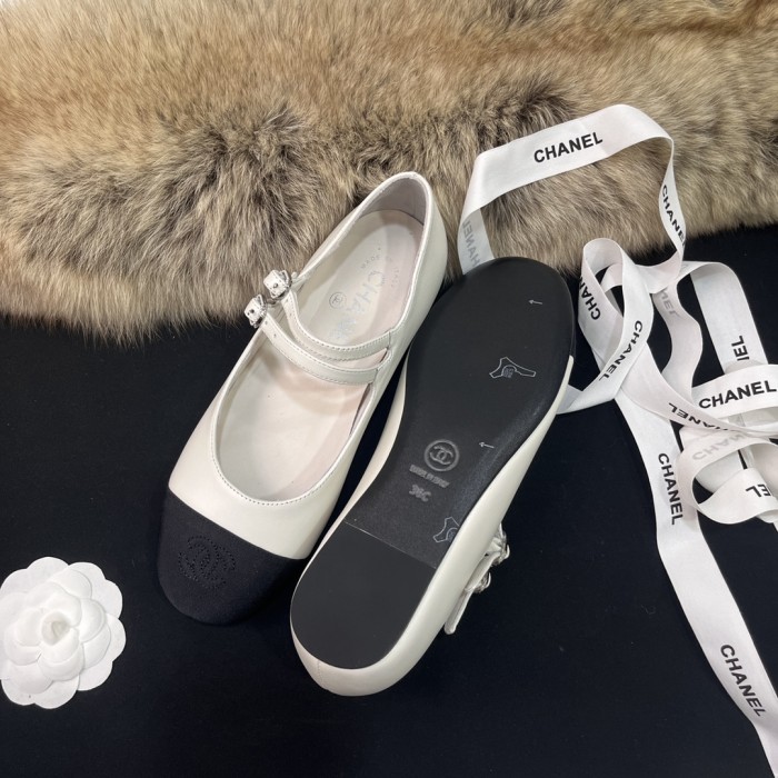 Women flat shoes, size 35-40, SS50-68-70