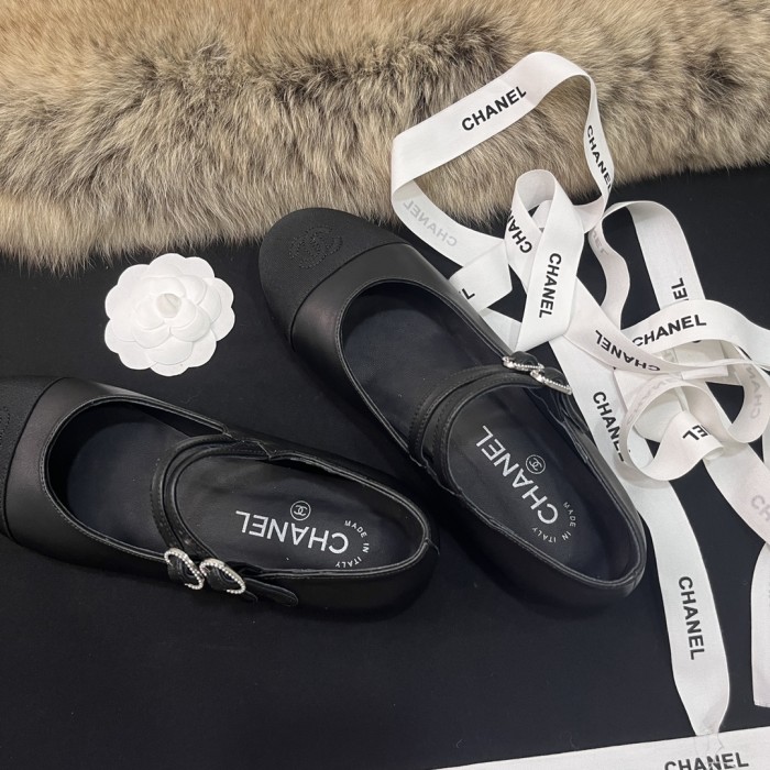 Women flat shoes, size 35-40, SS50-68-70