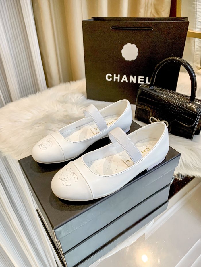 Women flat shoes, size 35-40, SS50-71-72