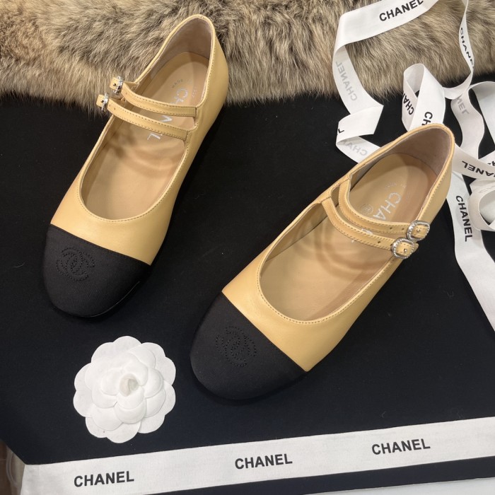 Women flat shoes, size 35-40, SS50-68-70
