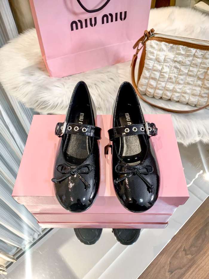 Women flat shoes, size 34-40, SS60-114-115