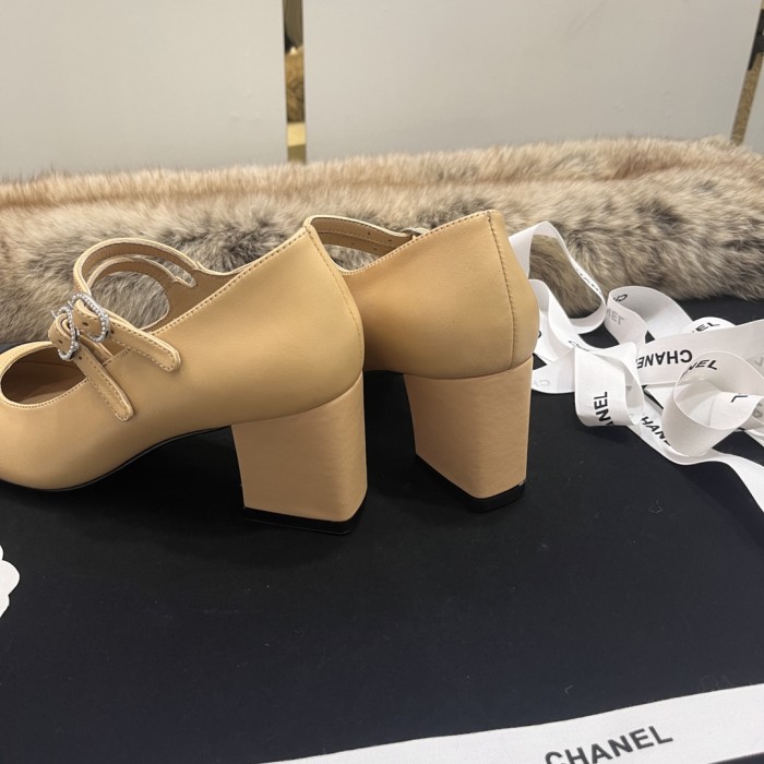 Women heel shoes, heel 7cm,size 35-40, SS60-140-142