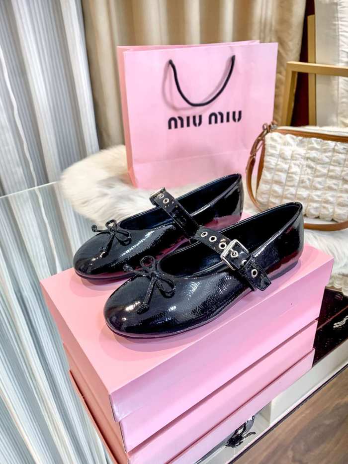 Women flat shoes, size 34-40, SS60-114-115