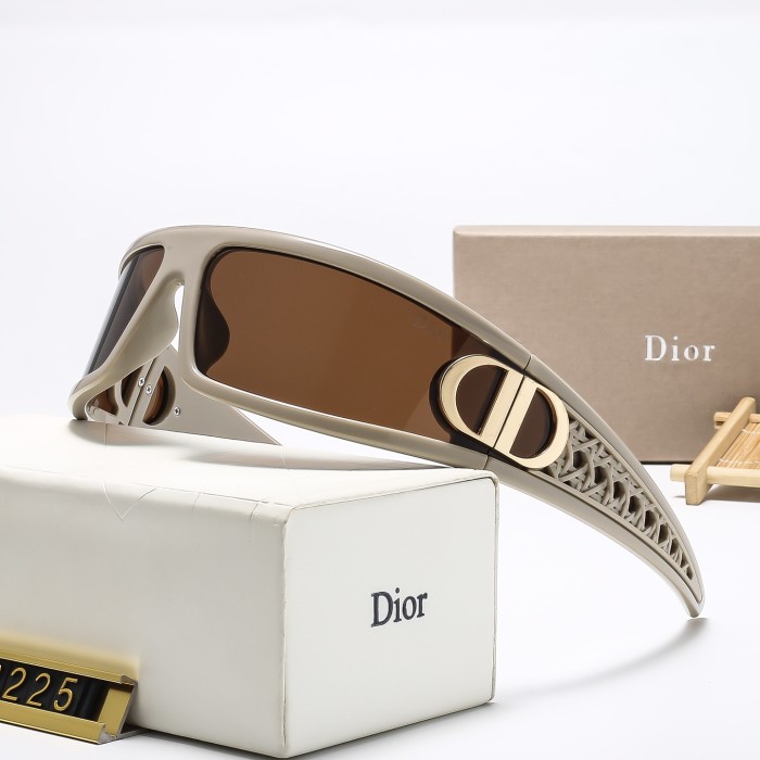Blue light blocking sunglasses with the box and case ,G25-1045-1050