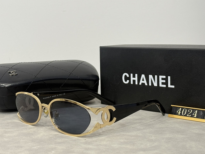 Blue light blocking sunglasses with the box and case ,G25-1026-1031