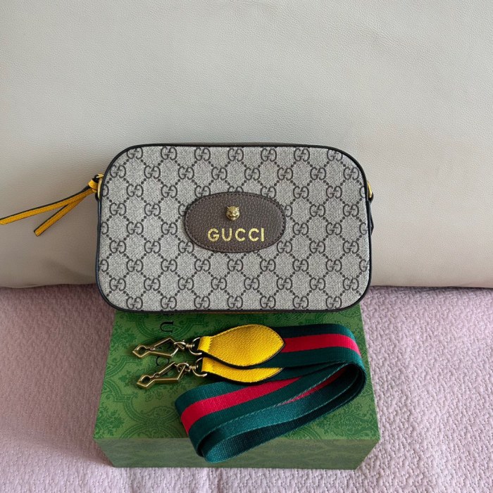 Split leather bag, AAA,size 24x15x7cm,no box,B50-21