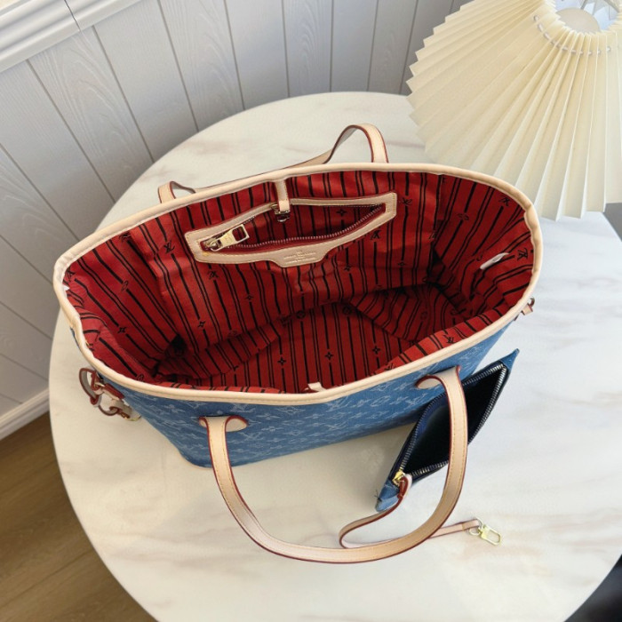 PU leather bag ,budget , size 46x30x18cm,no box,  B35-170-174