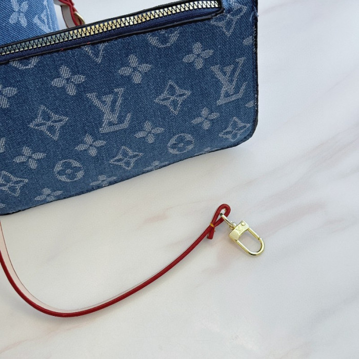 PU leather bag ,budget , size 46x30x18cm,no box,  B35-170-174