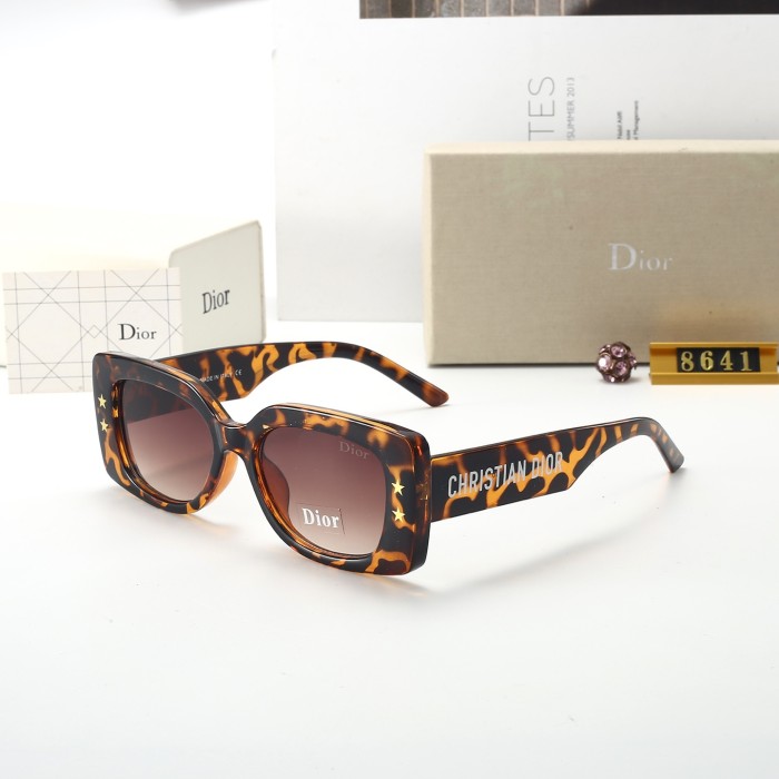 Blue light blocking sunglasses with the box and case ,G25-1119-1123