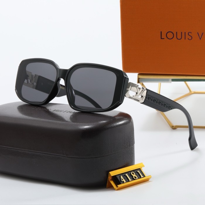 Blue light blocking sunglasses with the box and case ,G25-1143-1146