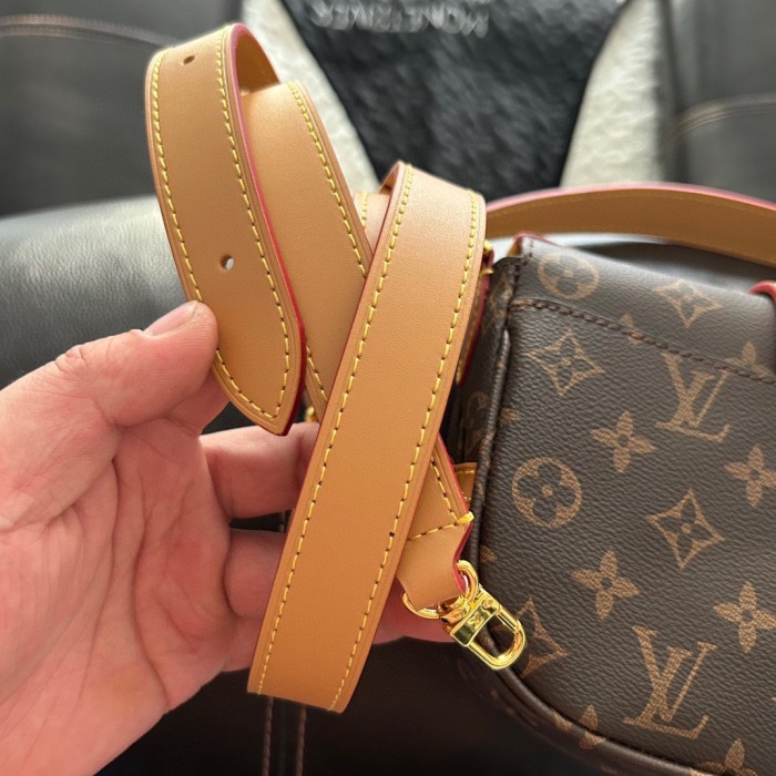 Split leather bag ,3A , size 20x16cm,no box,  B68-77