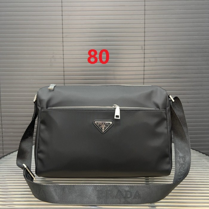 Nylon bag ,3A , size 32x22cm,no box,  B68-80