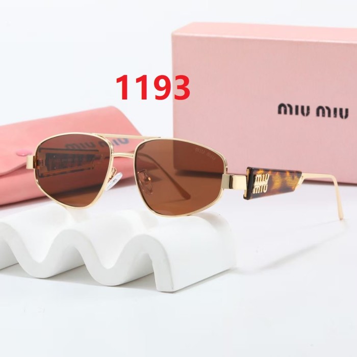 Blue light blocking sunglasses with the box and case ,G25-1188-1195