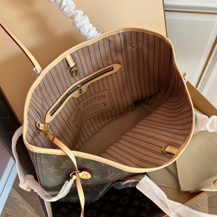 Split leather bag ,3A , size 32x28cm,no box,  B68-73