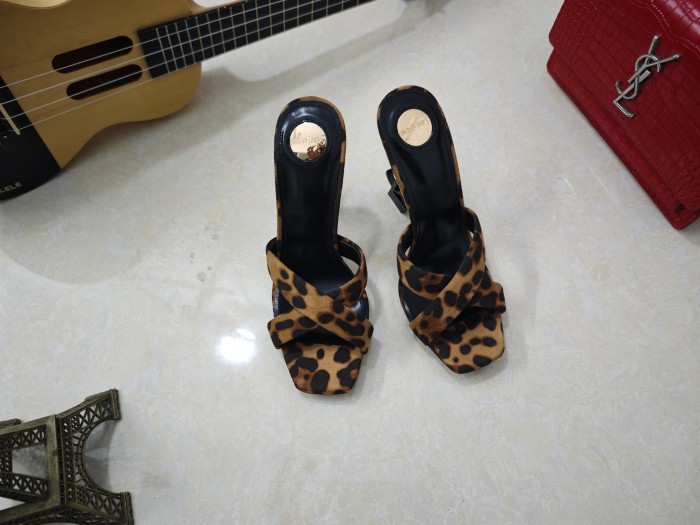 Women's heel shoes,size 34-42, SS70-75