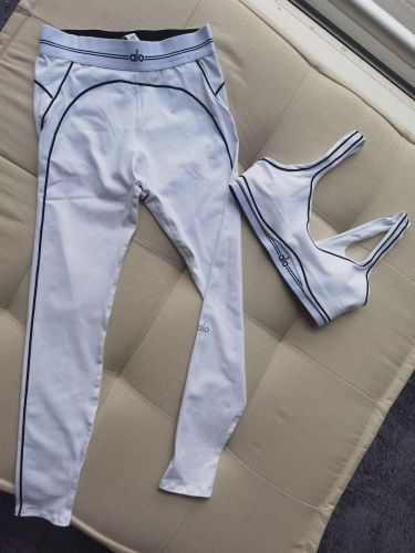 Top quality, Bra + Pants yoga Sports suit  clothes， CL88-21-22