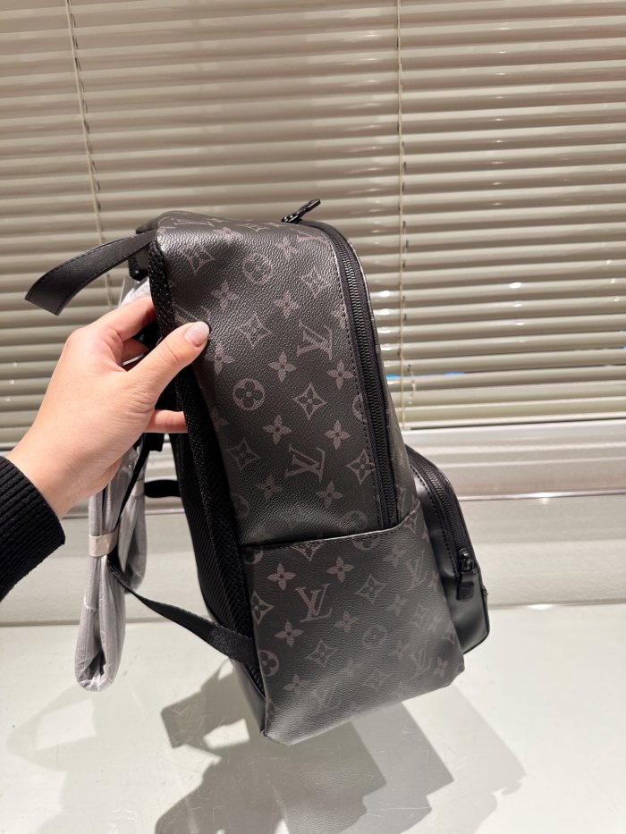 Split leather bag ,3A ,size 30x38cm,no box,  B75-132