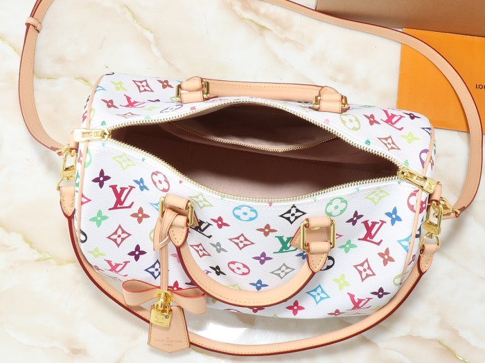 Leather bag ,5A ,size 25x19x15cm/30x21x17,no box,  B88-140-141