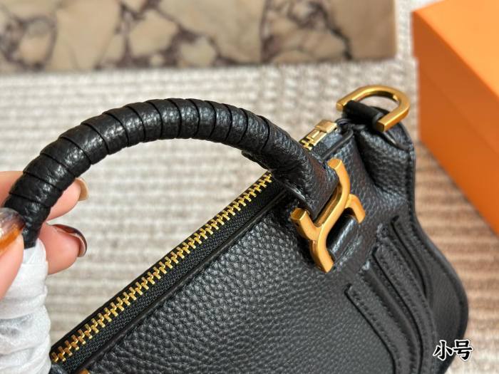 Split leather bag ,4A ,size 22x17cm,no box,  B88-128-135