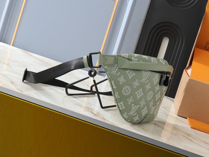 Leather bag ,5A ,size 44x15x9cm,no box,  B110-35