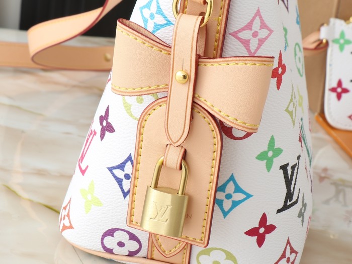 Leather bag ,5A ,size 16x18x12cm,no box,  B110-22