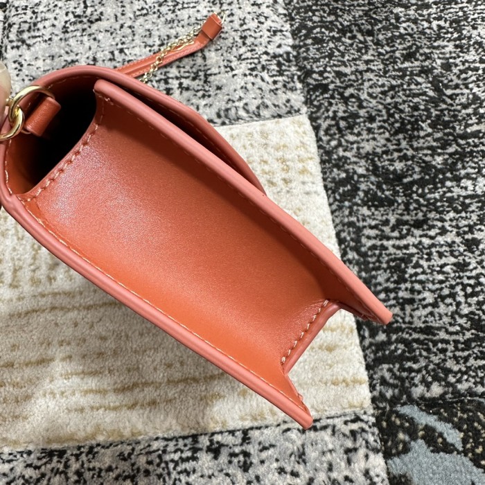 5A, real lether,  cross shoulder bag , size 22x12x5.5cm, no box. B98-110