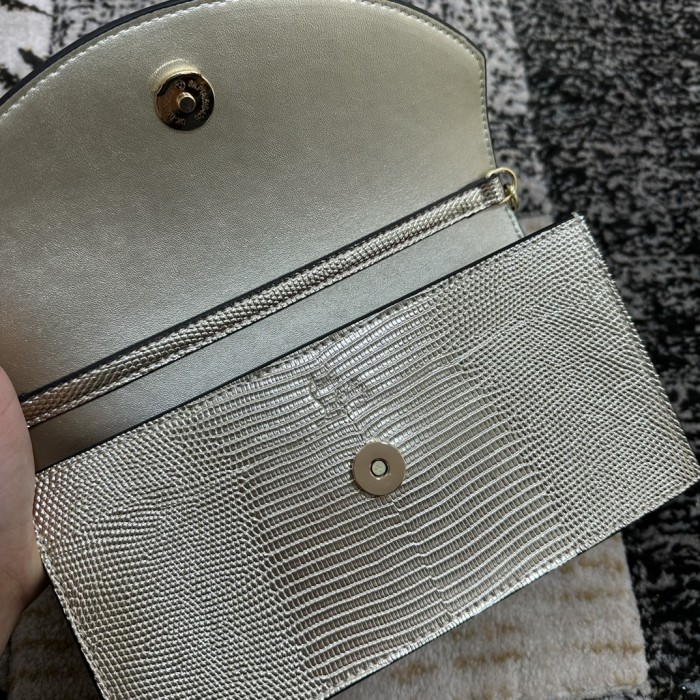 5A, real lether,  cross shoulder bag , size 22x12x5.5cm, no box. B98-116