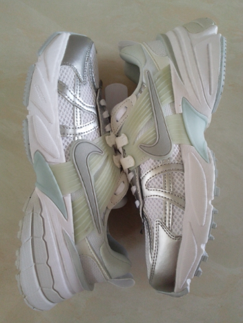 Women men  runner sneaker shoes,  with box,size 36-45，SS70-84