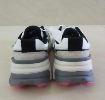 Women runner sneaker shoes,  with box,size 36-40，SS70-82
