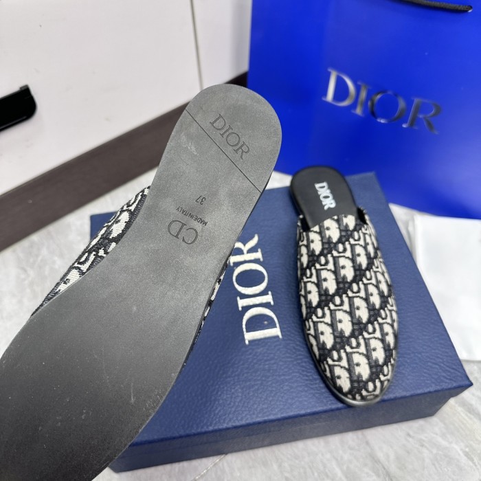 Women men flat shoes,  size 35-45, SS50-134