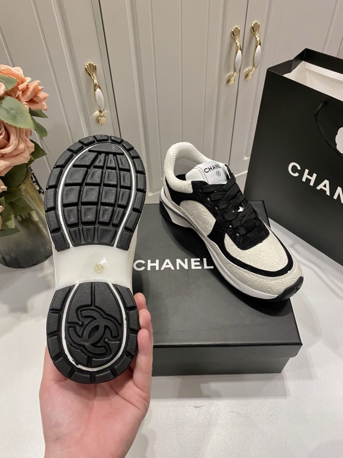 Women runner flat shoes,  size 35-42, SS70-95