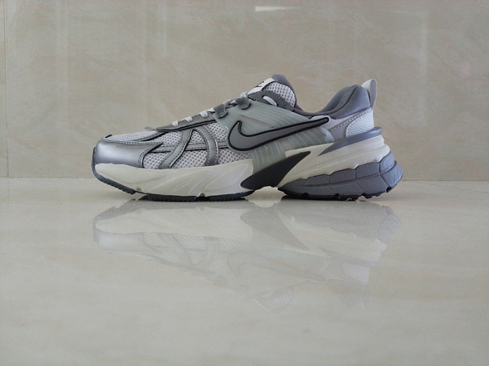 Women men  runner sneaker shoes,  with box,size 36-45，SS70-88