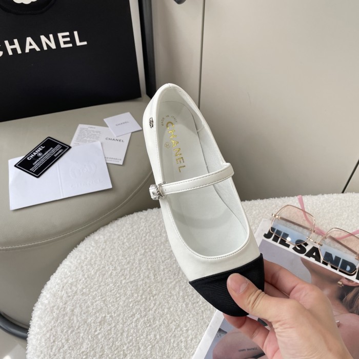 Women flat shoes,  size 35-40, SS60-210-211
