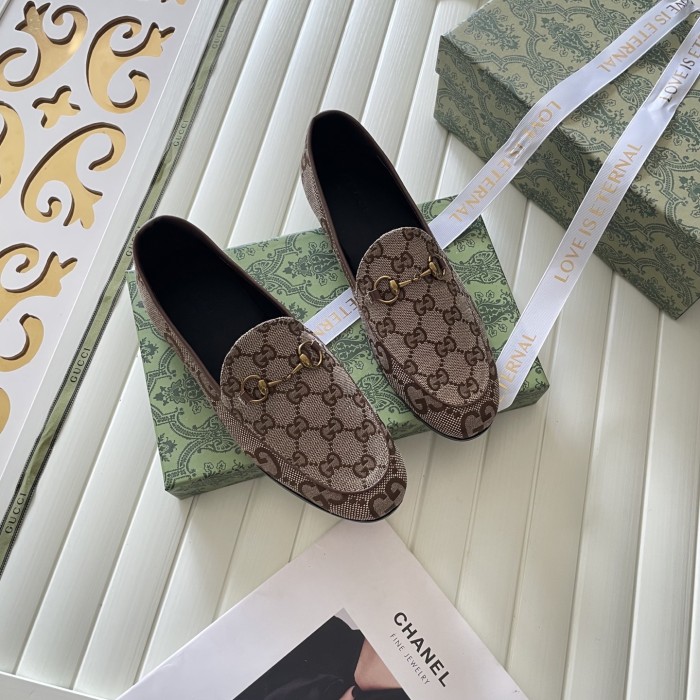 Women flat shoes,  size 34-42, SS60-235
