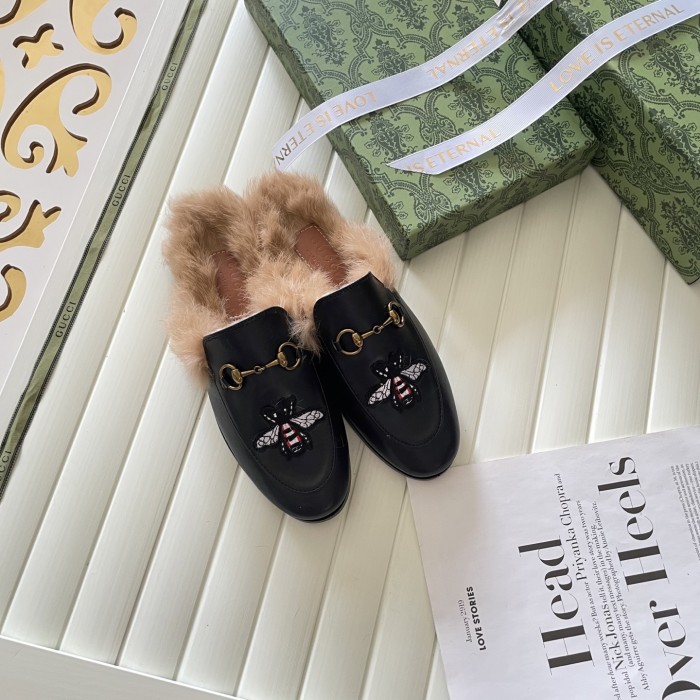 Women flat shoes,  size 34-42, SS60-224